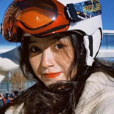 奔跑的修女